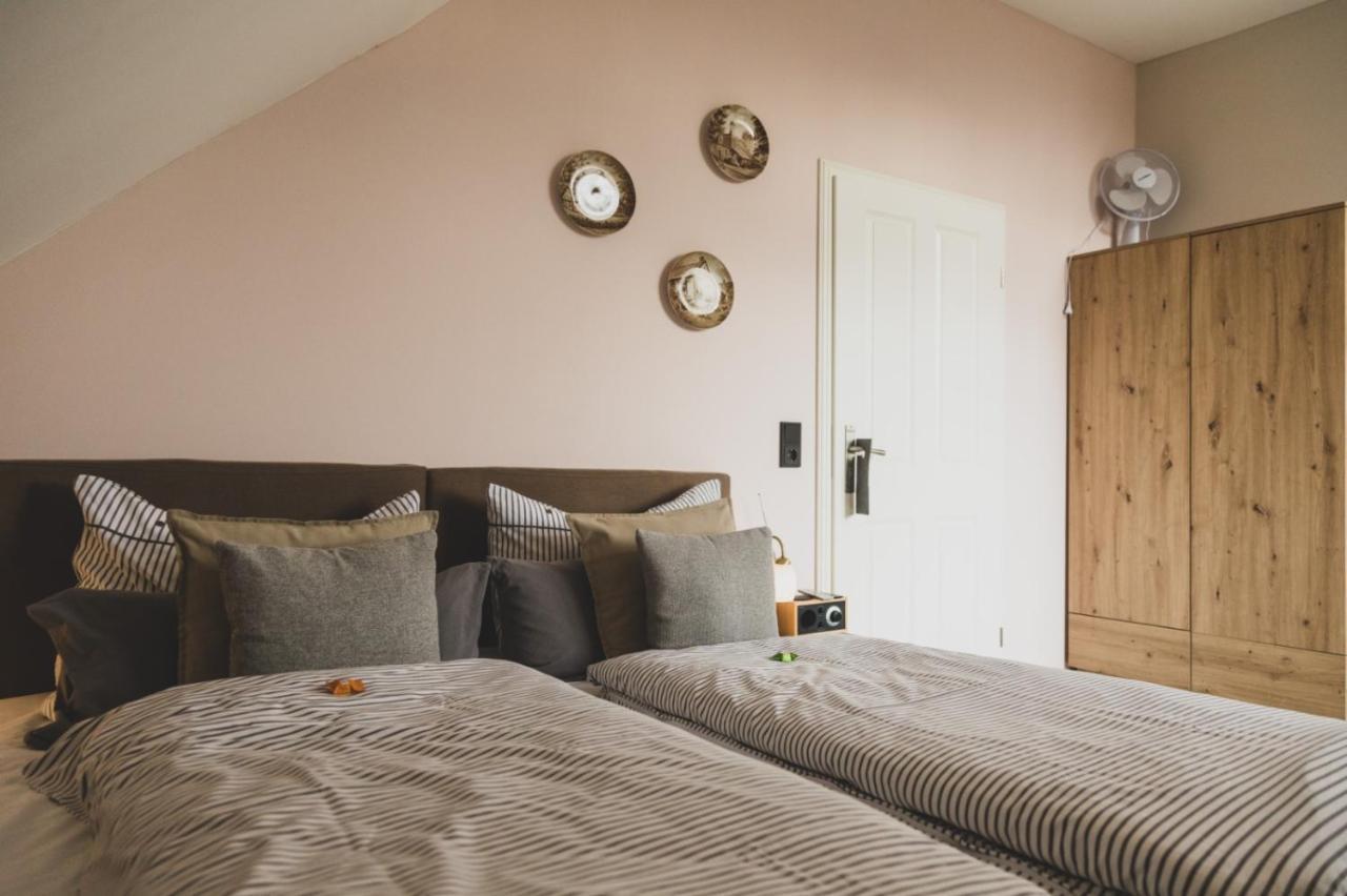 Apartament Logierhaus M Esens Zewnętrze zdjęcie